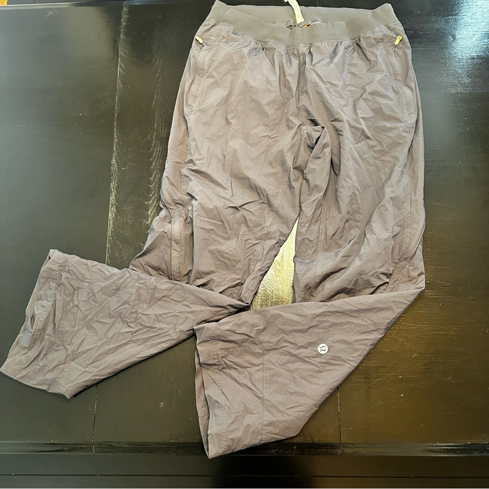 lululemon XL Gray Fleece Lined Nylon Track Warm Pant Cargo Retro Sweat pant Wid